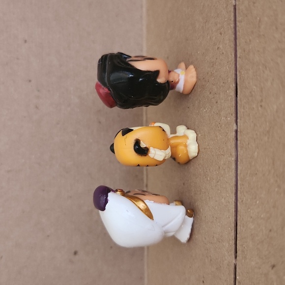 Disney Moose brand Aladin doorables - Picture 5 of 8